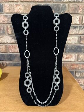 Premiere Designs "On the Runway" Silver-Tone Multi-Strand Ring Link Long Necklac